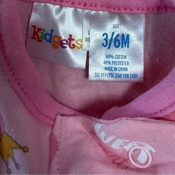 Kidgets Pajama Set - Picture 2 of 2